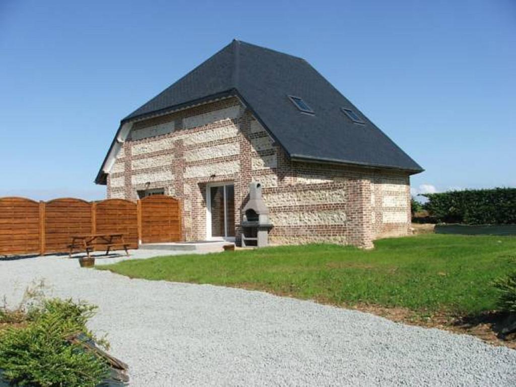 Les Champs De La Mer Auberville-la-Renault Exterior photo